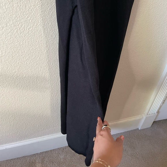 Knit Maxi Dress - Picture 6 of 10